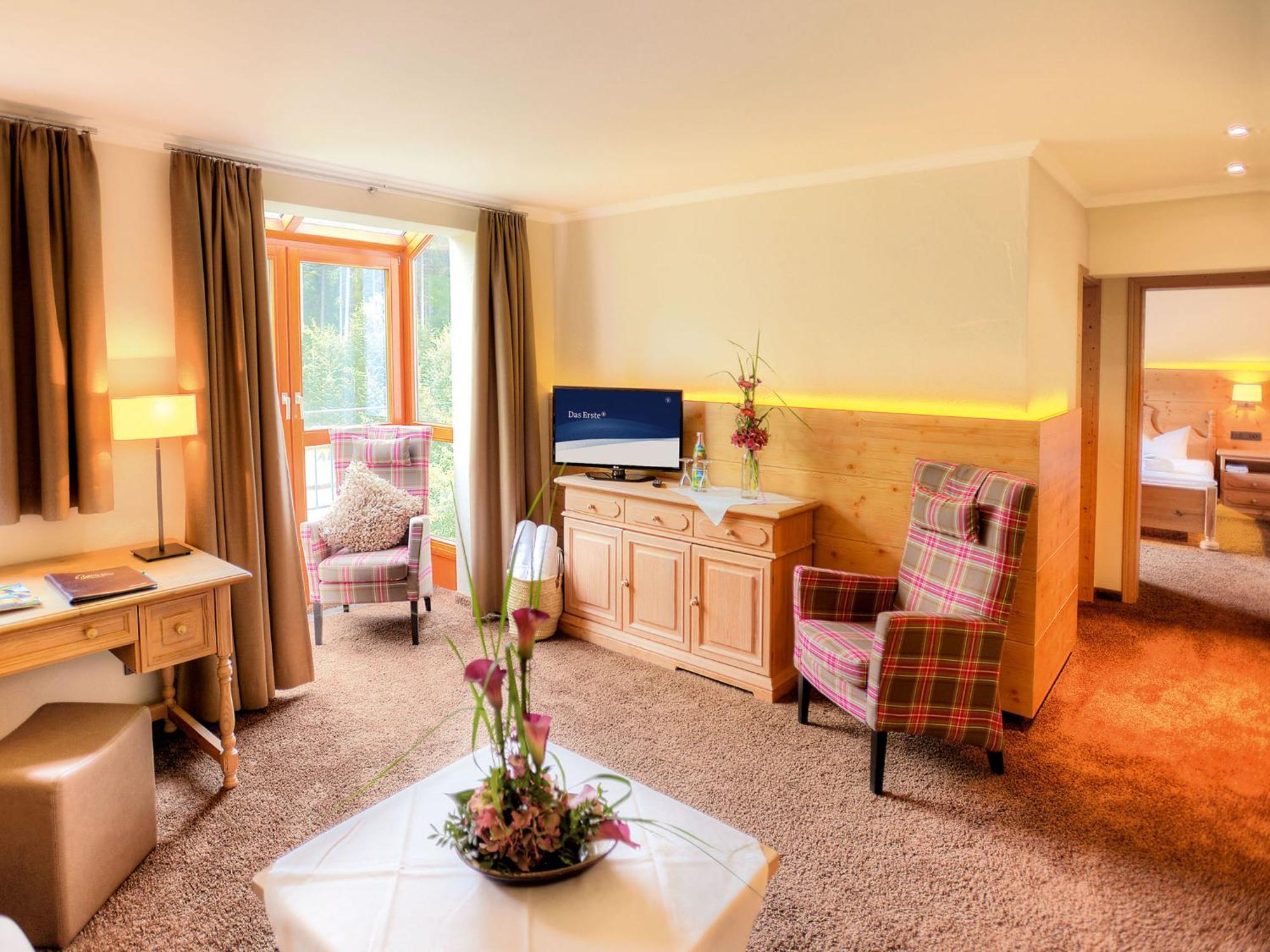Hotel Gruener Wald Фройденштадт Номер фото