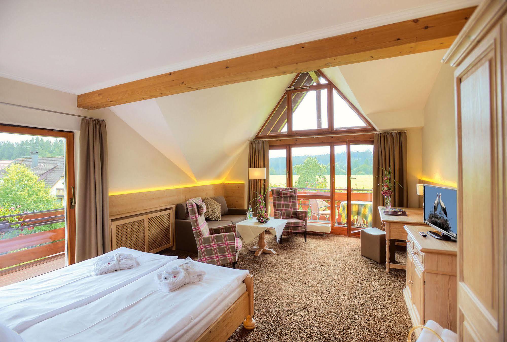 Hotel Gruener Wald Фройденштадт Екстер'єр фото